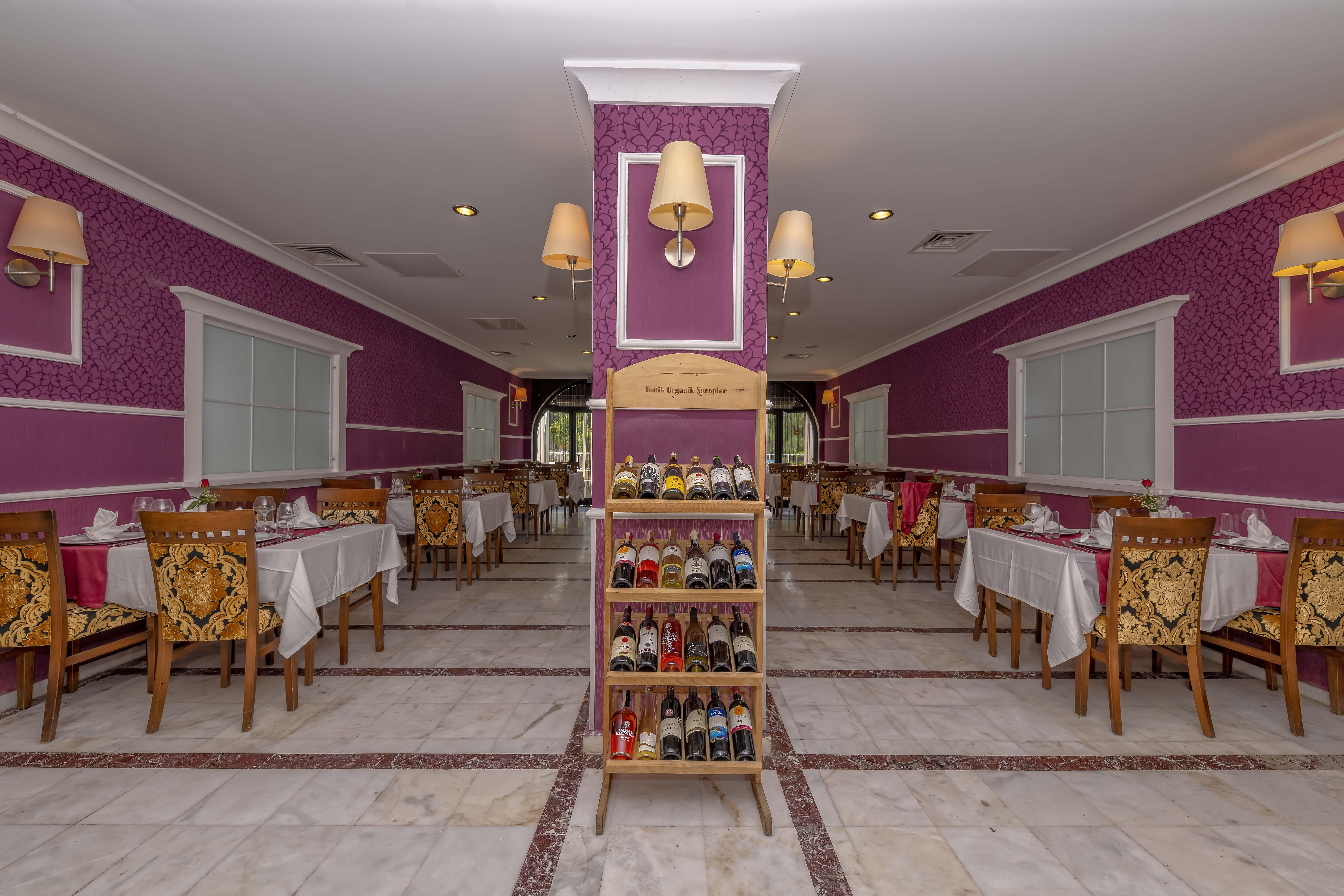 Amara Family Курортний комплекс 5*